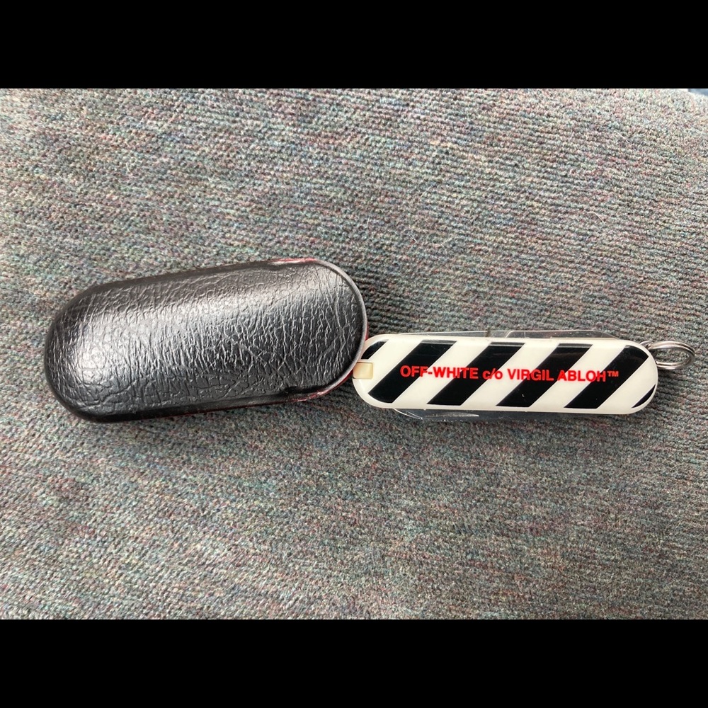 Off-white by virgil abloh rare Swiss Army knife